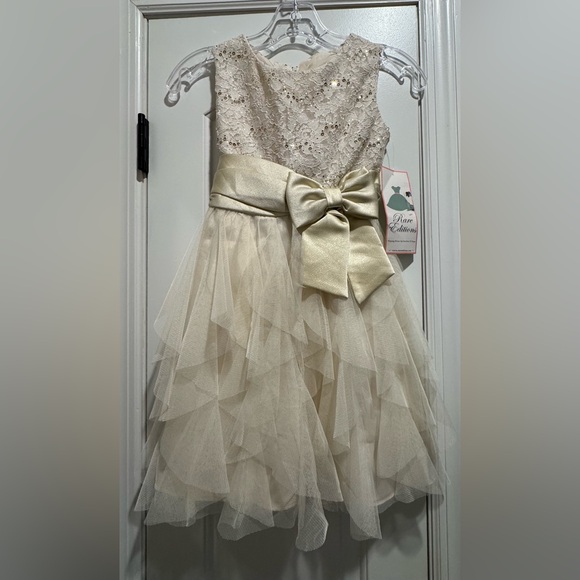 Rare Editions Ivory Lace Dress with Gold Bow - www.buildwithchirag.com Rare Editions Ivory Lace Dress with Gold Bow - www.buildwithchirag.com